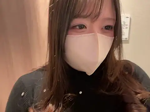 Snapshot of Atashi_Hcup chatting on 12.22.25 Atashi Hcup online show from 12.22.25