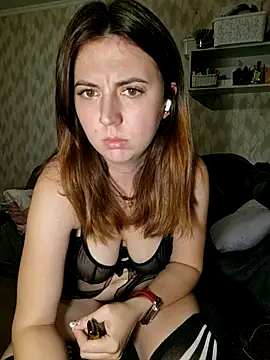 Melenka online show from 11.06.25