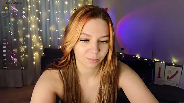 KiraBriis online show from 01.19.25