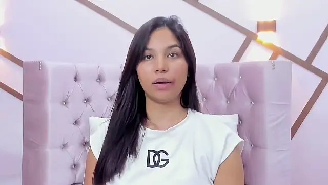 CharlotteGraay online show from 02.04.25