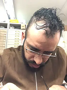 Snapshot of leonardohot1987 chatting on 01.16.25 leonardohot1987 online show from 01.16.25