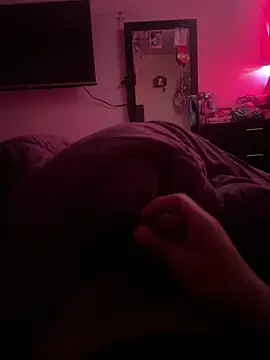 Snapshot of leonardohot1987 chatting on 01.19.25 leonardohot1987 online show from 01.19.25