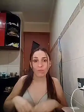 Snapshot of Yuliia30 chatting on 02.21.25 Yuliia30 online show from 02.21.25