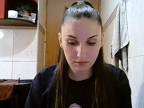 Snapshot of Yuliia30 chatting on 06.16.26 Yuliia30 online show from 06.16.26