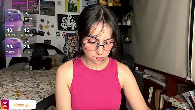 B0nnie H0ney online show from 05.28.26