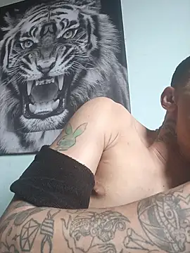 dany hardy online show from 10.28.25