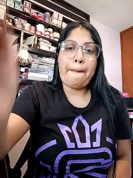 ConyPeralta online show from 02.10.26