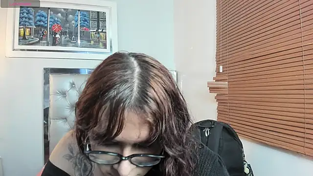 Snapshot of kathepickmanx chatting on 05.17.26 kathepickmanx online show from 05.17.26
