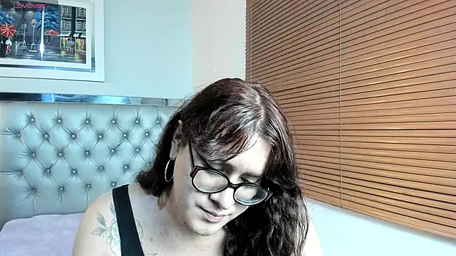 Snapshot of kathepickmanx chatting on 05.28.26 kathepickmanx online show from 05.28.26