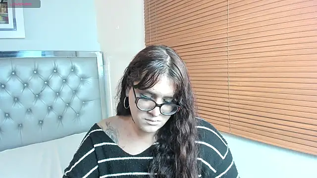 Snapshot of kathepickmanx chatting on 06.13.26 kathepickmanx online show from 06.13.26
