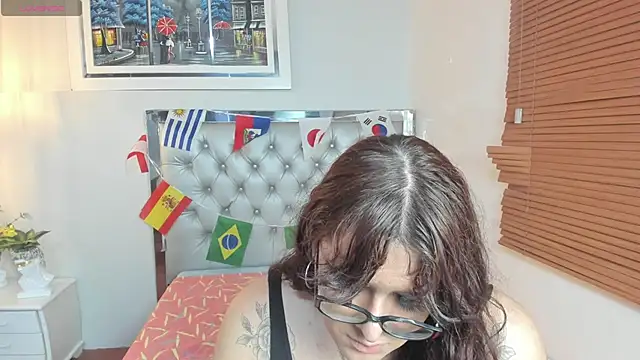 Snapshot of kathepickmanx chatting on 06.19.26 kathepickmanx online show from 06.19.26