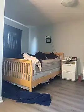 Snapshot of SoxxyNsh chatting on 03.21.25 SoxxyNsh online show from 03.21.25