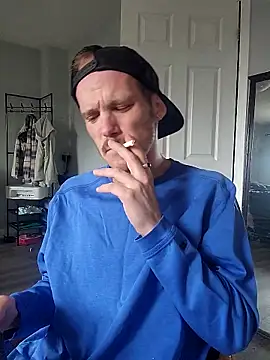 Snapshot of SoxxyNsh chatting on 03.22.25 SoxxyNsh online show from 03.22.25