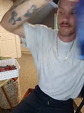 Snapshot of SoxxyNsh chatting on 09.09.25 SoxxyNsh online show from 09.09.25