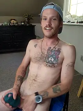 Snapshot of SoxxyNsh chatting on 10.05.25 SoxxyNsh online show from 10.05.25