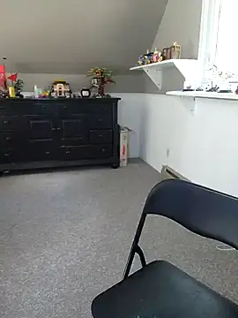 Snapshot of SoxxyNsh chatting on 10.06.25 SoxxyNsh online show from 10.06.25