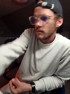 Snapshot of SoxxyNsh chatting on 11.02.25 SoxxyNsh online show from 11.02.25