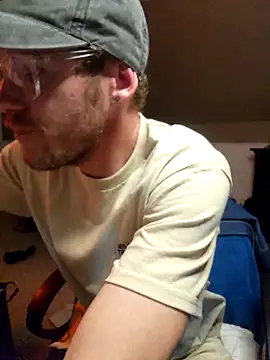 Snapshot of SoxxyNsh chatting on 11.05.25 SoxxyNsh online show from 11.05.25