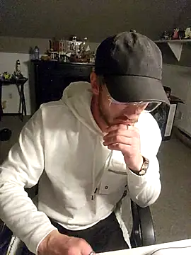 Snapshot of SoxxyNsh chatting on 11.08.25 SoxxyNsh online show from 11.08.25