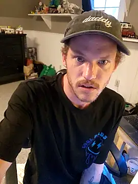 Snapshot of SoxxyNsh chatting on 11.20.25 SoxxyNsh online show from 11.20.25