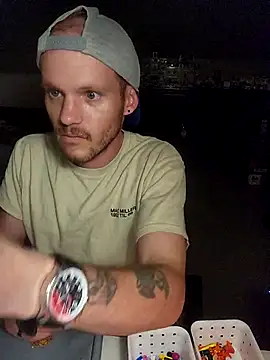 Snapshot of SoxxyNsh chatting on 11.23.25 SoxxyNsh online show from 11.23.25