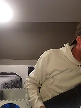 Snapshot of SoxxyNsh chatting on 11.26.25 SoxxyNsh online show from 11.26.25