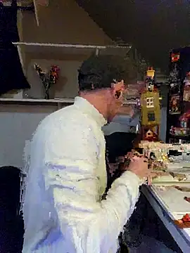 Snapshot of SoxxyNsh chatting on 12.03.25 SoxxyNsh online show from 12.03.25