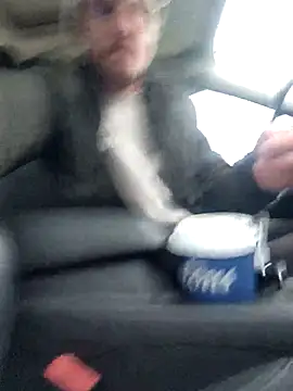 Snapshot of SoxxyNsh chatting on 12.03.25 SoxxyNsh online show from 12.03.25