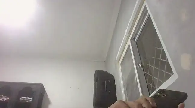 Snapshot of it0z_klk chatting on 02.06.25 it0z klk online show from 02.06.25