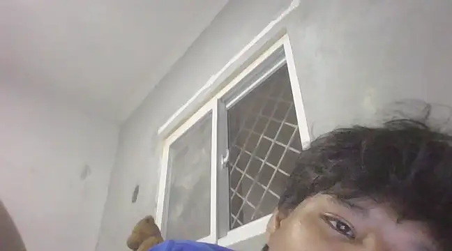 Snapshot of it0z_klk chatting on 03.05.25 it0z klk online show from 03.05.25