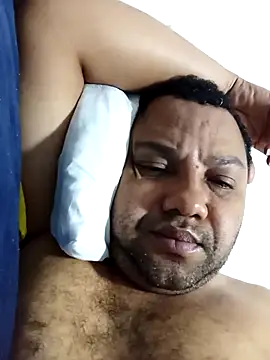 Snapshot of Marcio2235 chatting on 10.15.25 Marcio2235 online show from 10.15.25