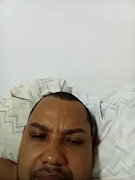 Snapshot of Marcio2235 chatting on 11.20.25 Marcio2235 online show from 11.20.25