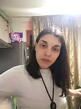 Snapshot of Rosanna_Rennie chatting on 02.12.25 Rosanna Rennie online show from 02.12.25