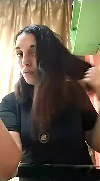 Snapshot of Rosanna_Rennie chatting on 02.18.25 Rosanna Rennie online show from 02.18.25