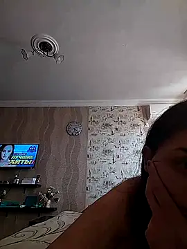 Snapshot of Rosanna_Rennie chatting on 02.23.25 Rosanna Rennie online show from 02.23.25