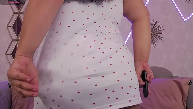 BustyEva  online show from 09.19.25