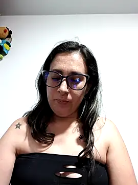 CHARLOTTE 1711 online show from 11.10.25