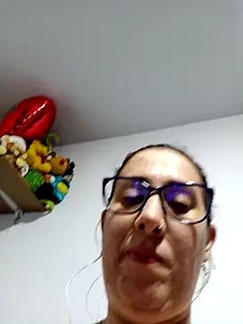 CHARLOTTE 1711 online show from 12.16.25