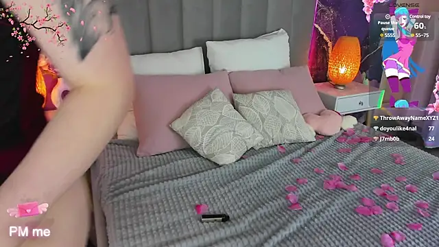 Snapshot of JessicaAddams chatting on 03.07.25 JessicaAddams online show from 03.07.25