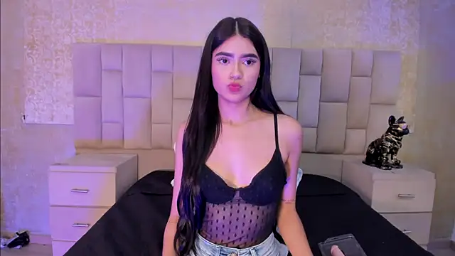 BellaaStorm online show from 02.11.25