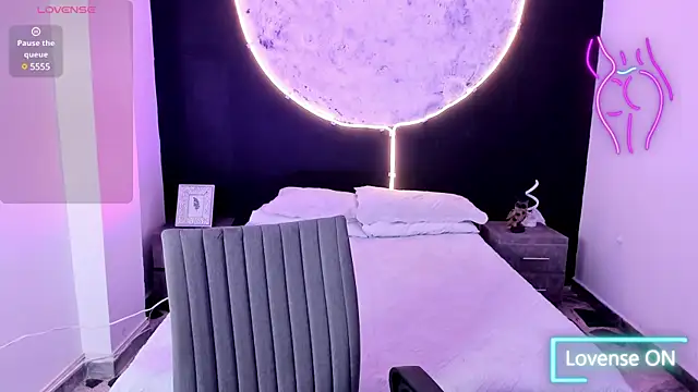 BellaaStorm online show from 02.25.25