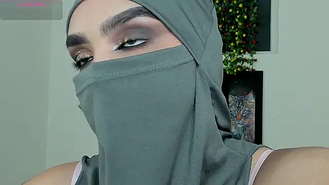 Snapshot of Maissa_Alabi chatting on 10.03.25 Maissa Alabi online show from 10.03.25