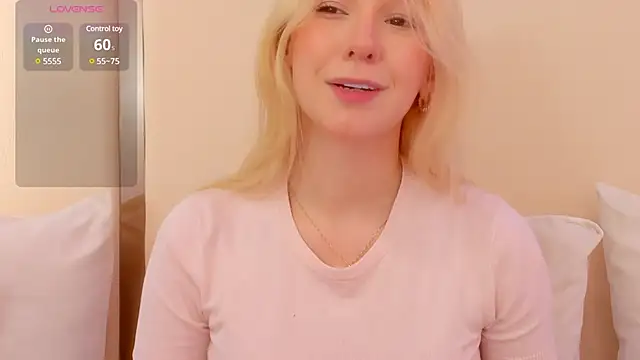 Snapshot of shatall_rouge chatting on 01.29.25 shatall rouge online show from 01.29.25