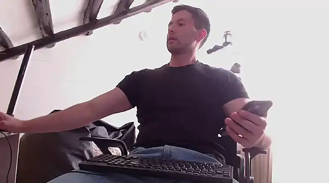 hairyncuteass online show from 01.11.25