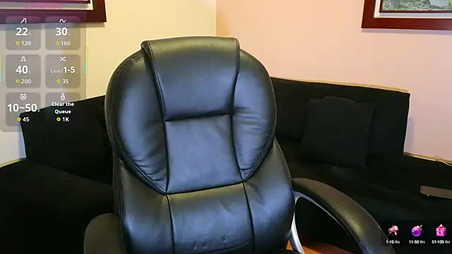 hairyncuteass online show from 10.18.25