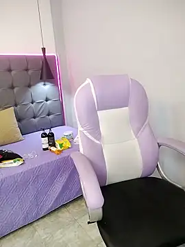 Snapshot of HarolddXL chatting on 02.11.26 HarolddXL online show from 02.11.26