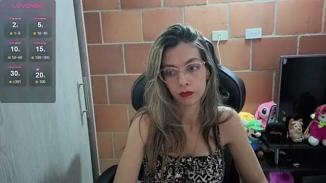 Princezzlove3 online show from 10.19.25