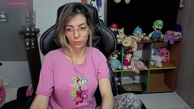 Princezzlove3 online show from 10.20.25