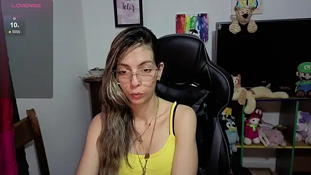 Princezzlove3 online show from 10.25.25