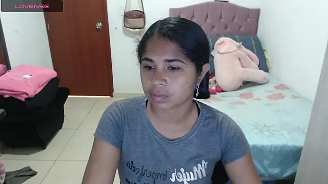 Snapshot of july-feria chatting on 09.12.25 july-feria online show from 09.12.25